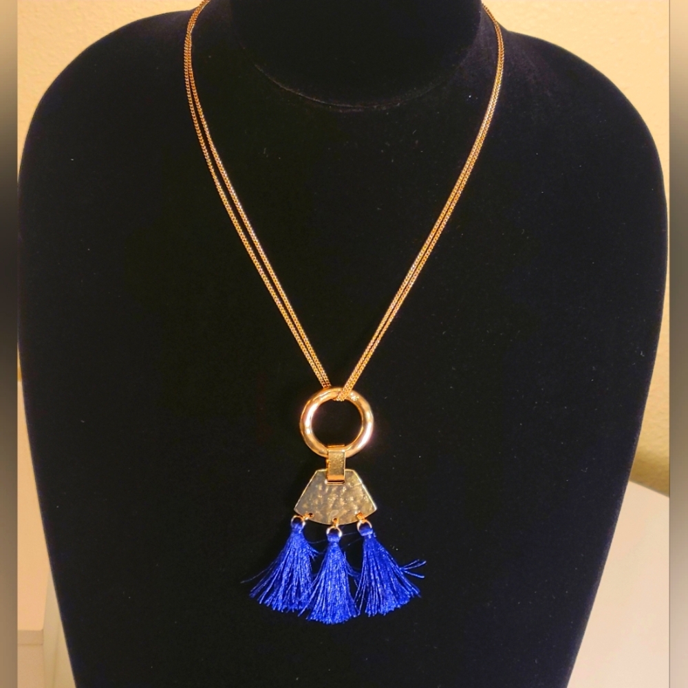 Elegant Blue Tassel Necklace